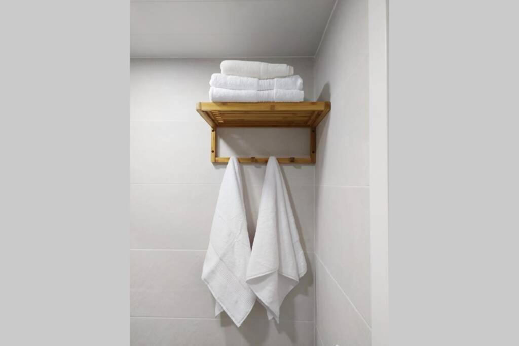 Apartamento Con Piscina A 2 Minutos De La Playa!!! 滨海略雷特 外观 照片