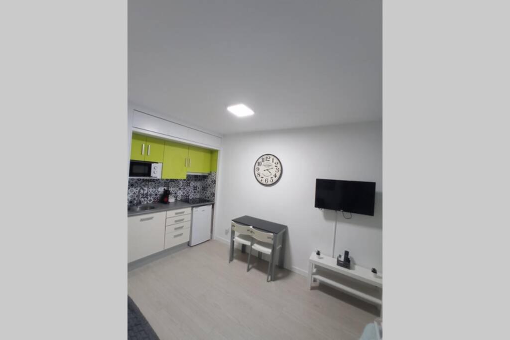 Apartamento Con Piscina A 2 Minutos De La Playa!!! 滨海略雷特 外观 照片