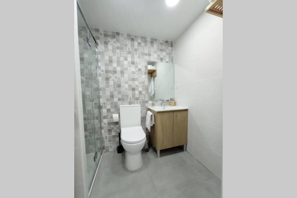 Apartamento Con Piscina A 2 Minutos De La Playa!!! 滨海略雷特 外观 照片
